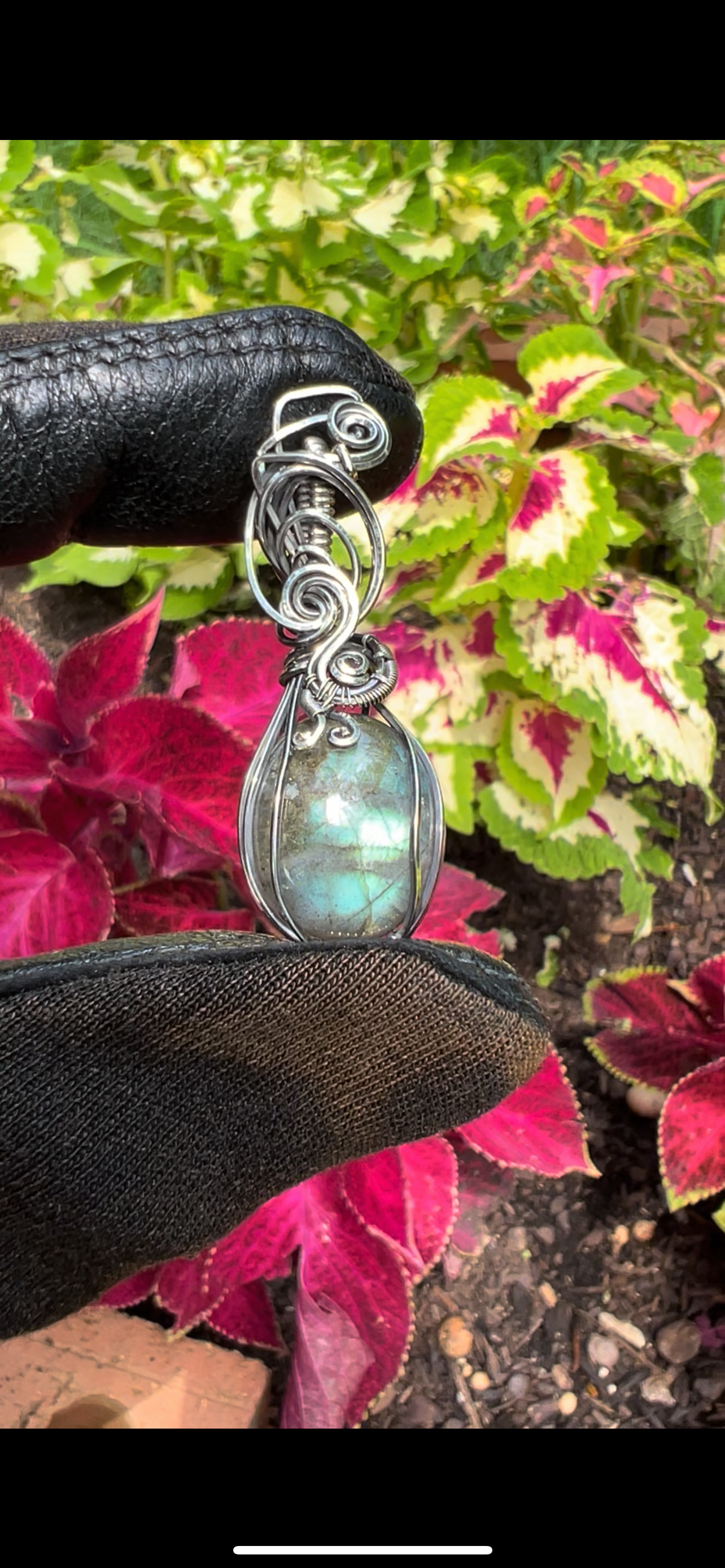 Labradorite Pendant/ Sterling Silver